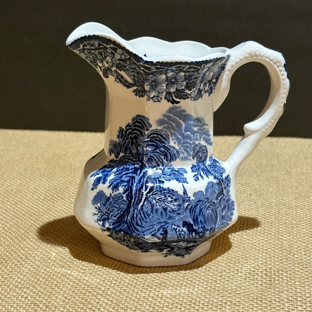 VTG Pre-WEDGWOOD Woodland Crown 5.5" Pitcher Staffordshire MINT Rare